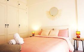 SINTRA STAY - Massamá Guesthouse
